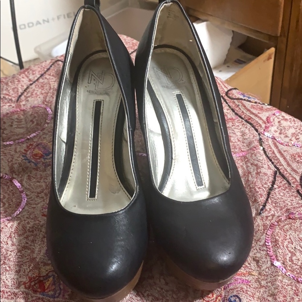 New Direction Platform Black Stacks - image 3